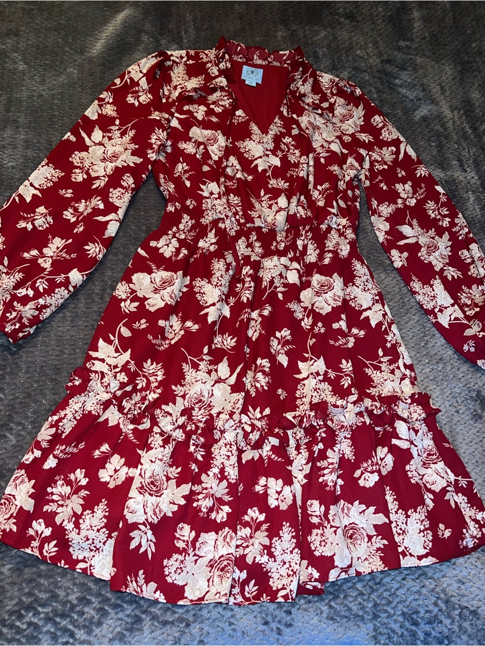CeCe Red Floral V-Neck Long-Sleeve Tiered Mini Dress - XS